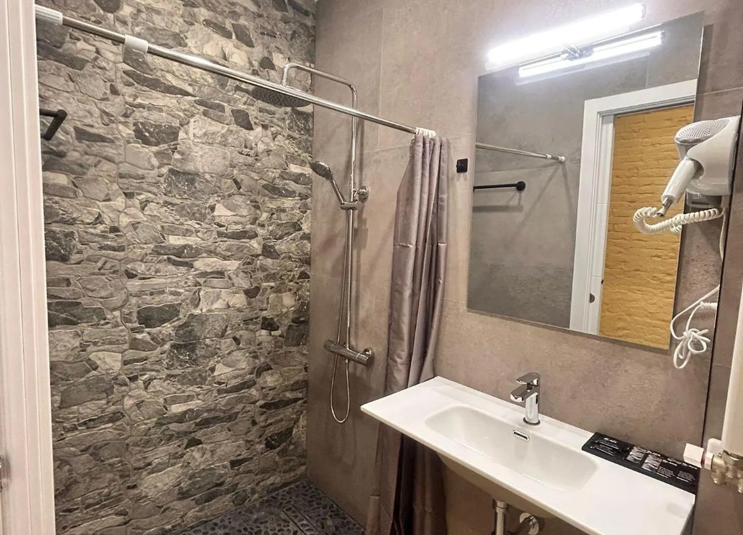 Apartaco Apartamentos Sitges España